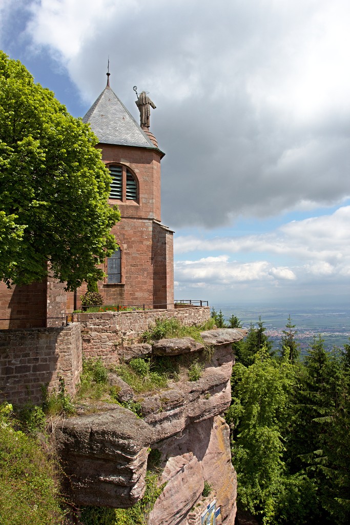 le mont Sainte-Odile Sainte Odile klooster hdr abbaye abdij kerk elzas france frankrijk sint odilia